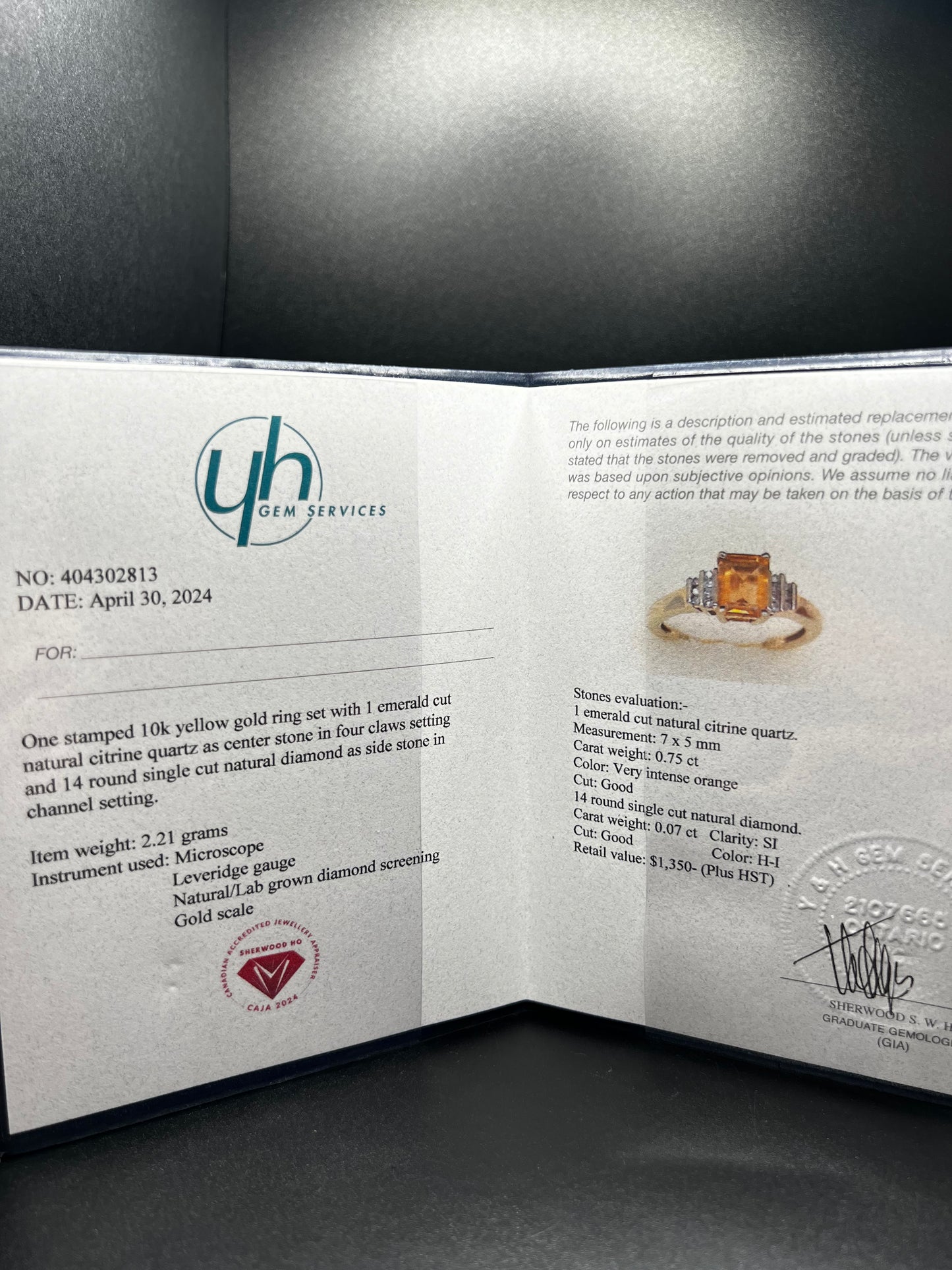 10Kt Gold Emerald Cut Citrine Ring