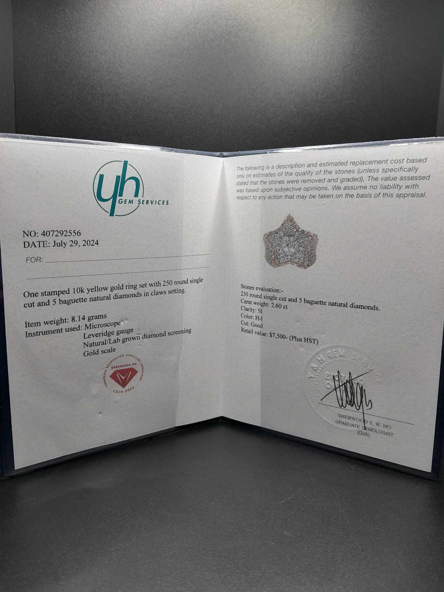 10Kt Gold Diamond Baguette Star Ring