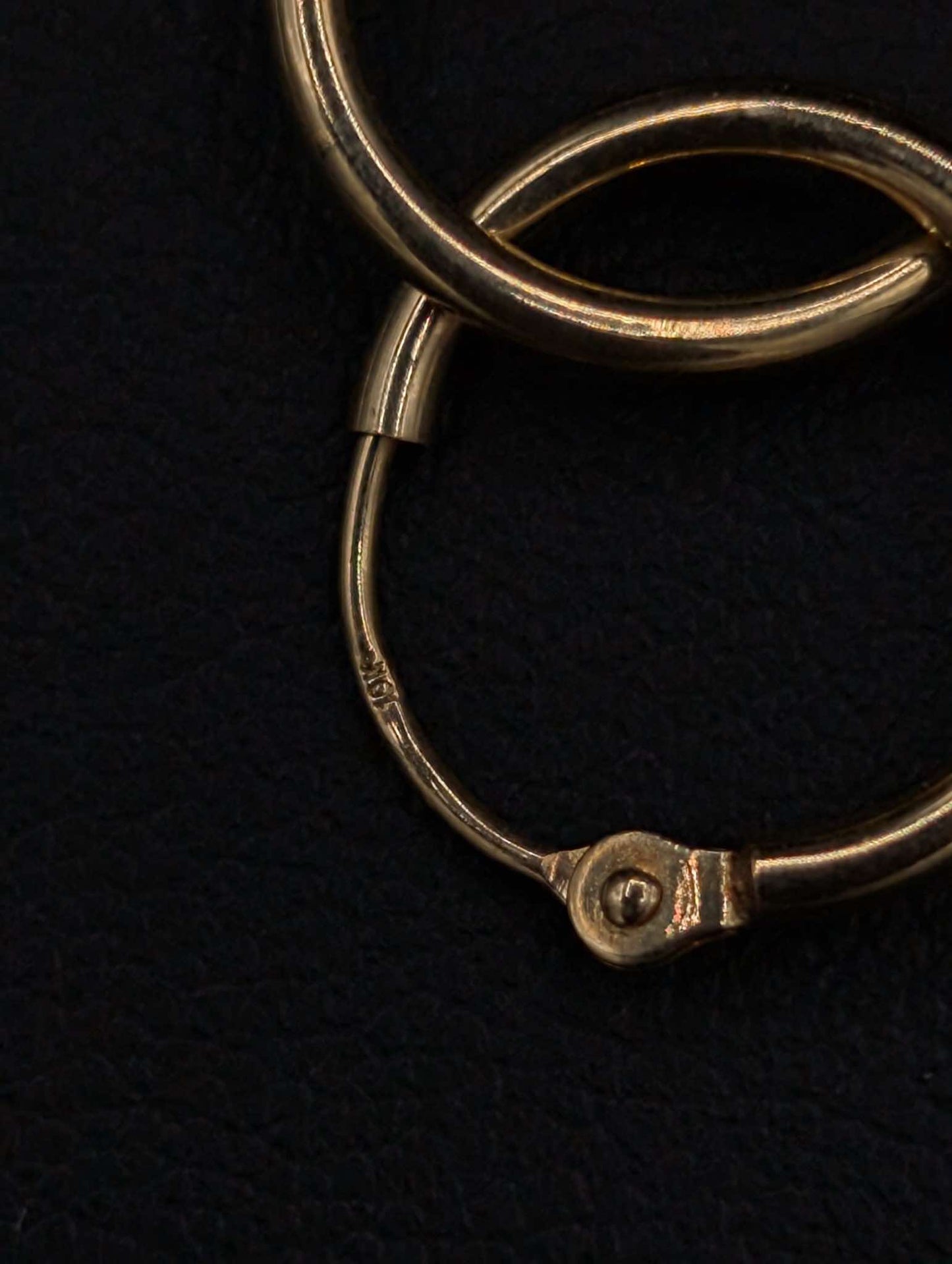 10Kt Gold 12.5mm Hoop Earrings