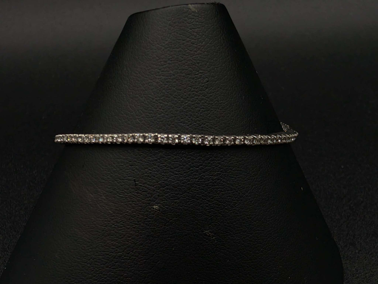 10Kt White Gold 7.5" 0.5mm Diamond Tennis Bracelet W/ Boxlock