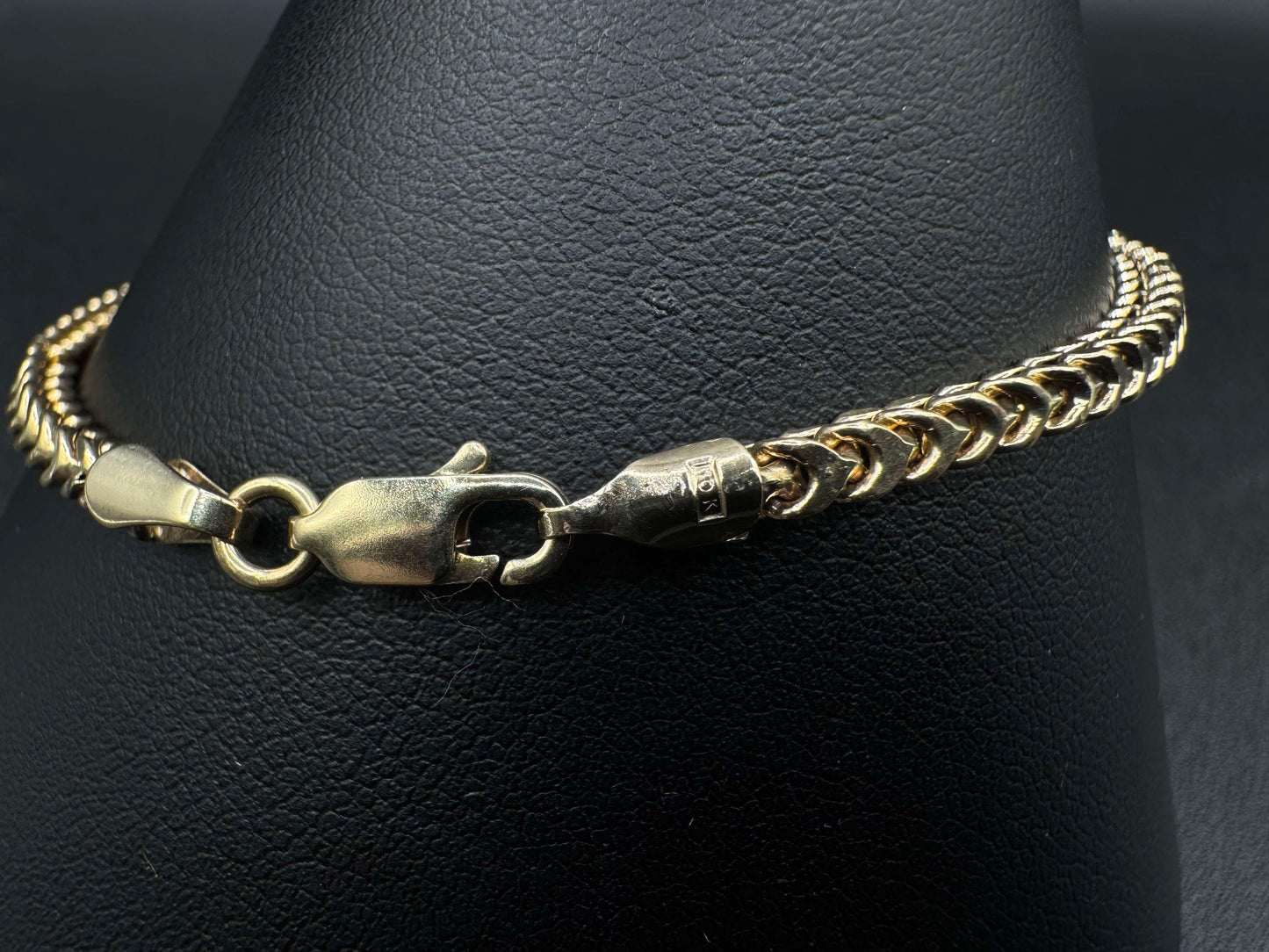 10Kt Gold 8.5" 2.6MM Franco Link Bracelet