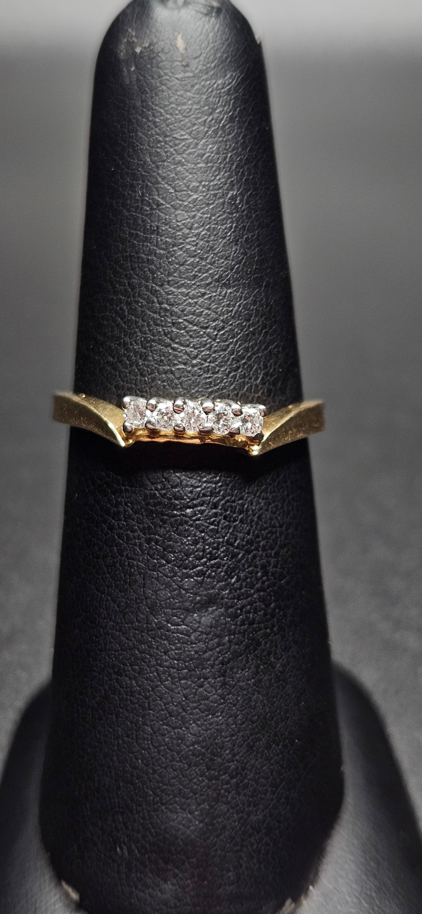 14Kt Gold Diamond Ring