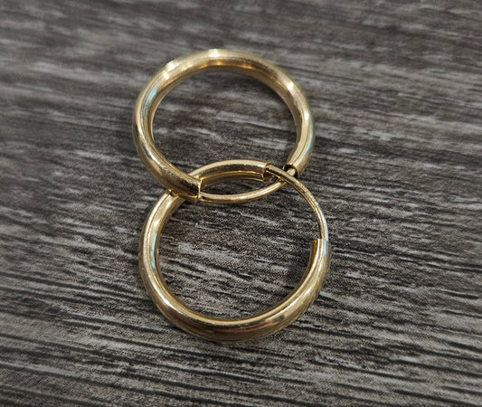 10Kt Gold 16.5mm Hoop Earrings