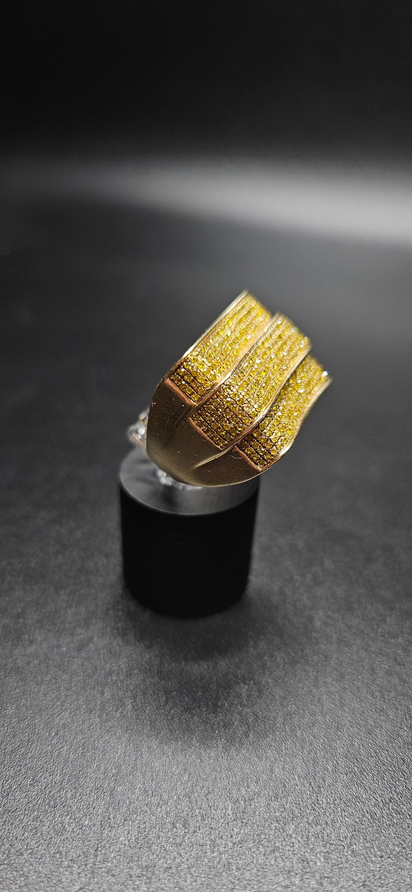 10Kt Gold Canary Diamond Ring