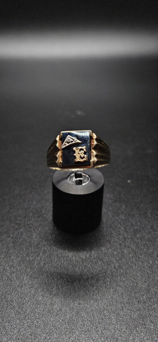 10Kt Gold Onyx Diamond "E" Ring