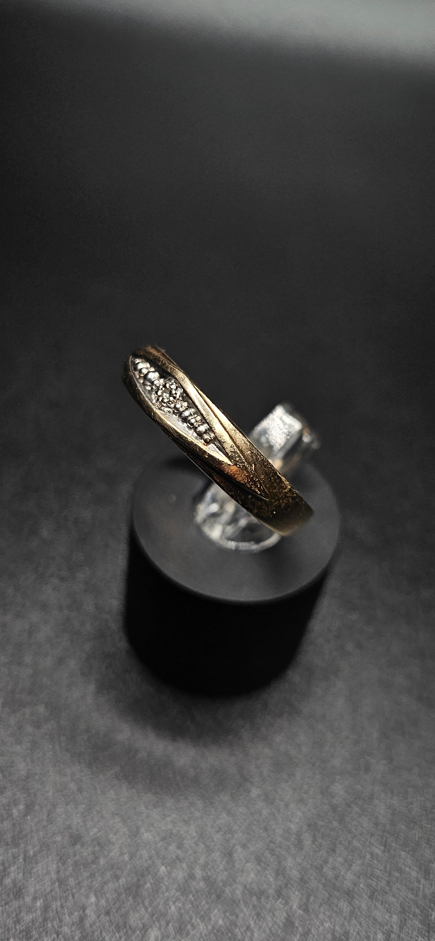 10Kt Gold Diamond Ring