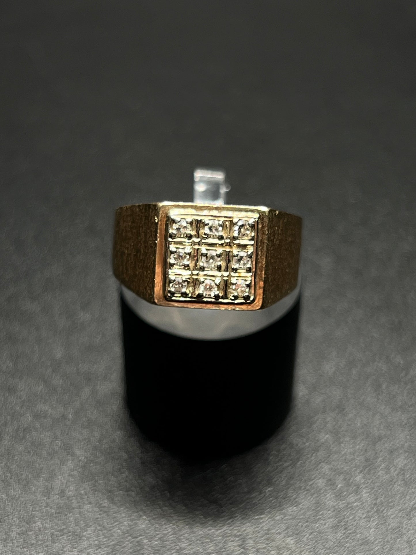 10-14Kt Gold Square Ring