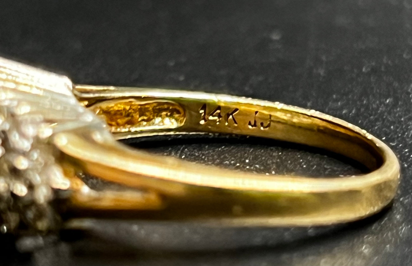 14Kt Gold Diamond Ring