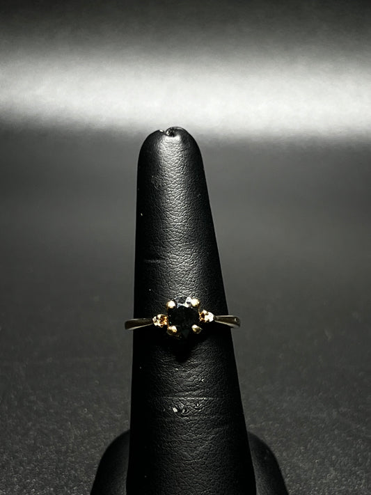 10Kt Gold Sapphire Diamond Ring