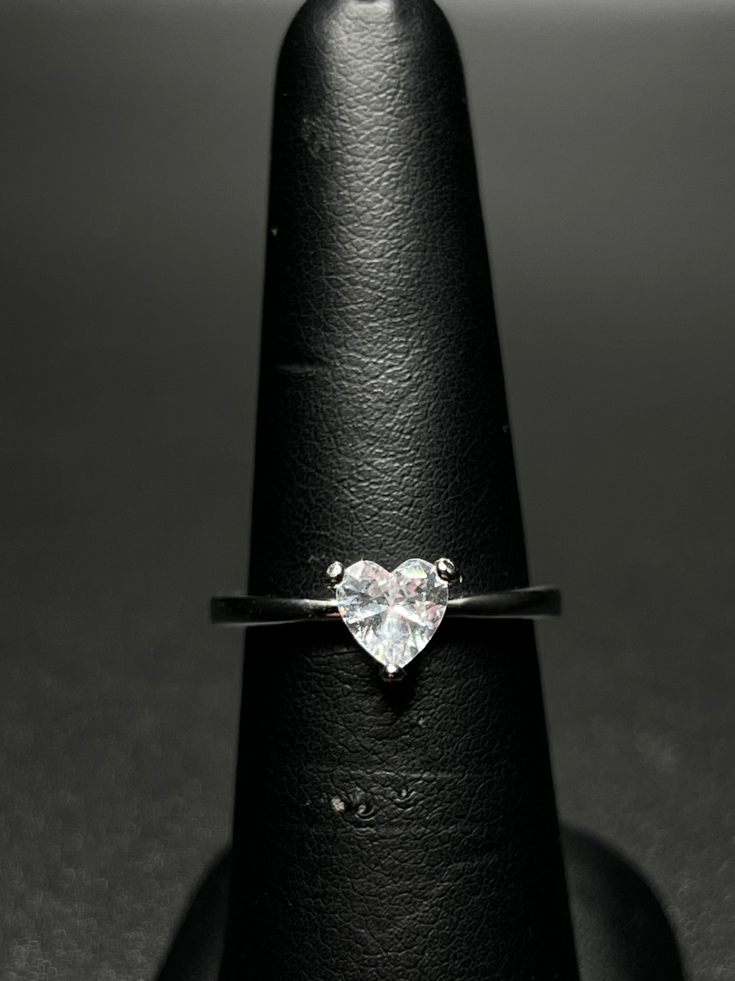 925 Sterling Silver Solitaire Heart Ring