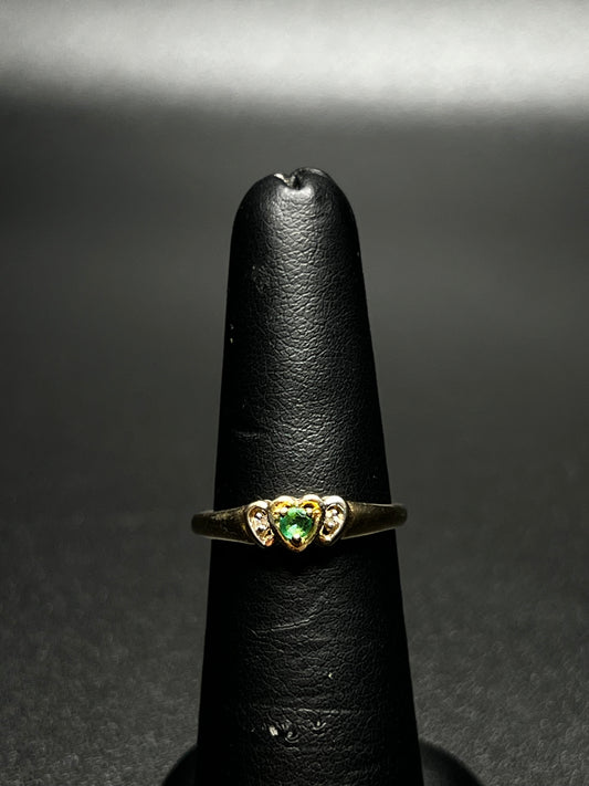 10Kt Gold Diamond Emerald Ring