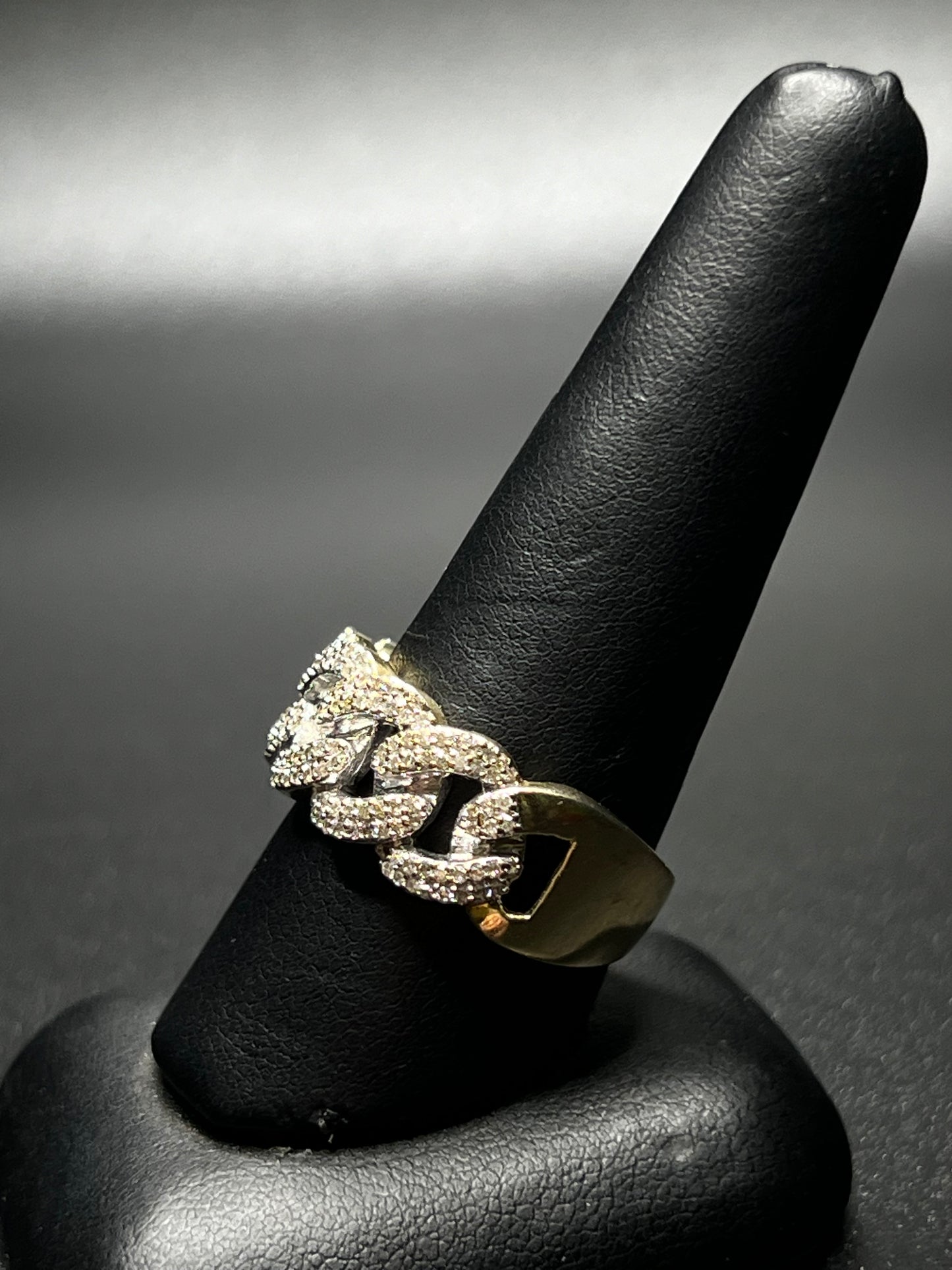 10Kt Gold Diamond Cuban Ring