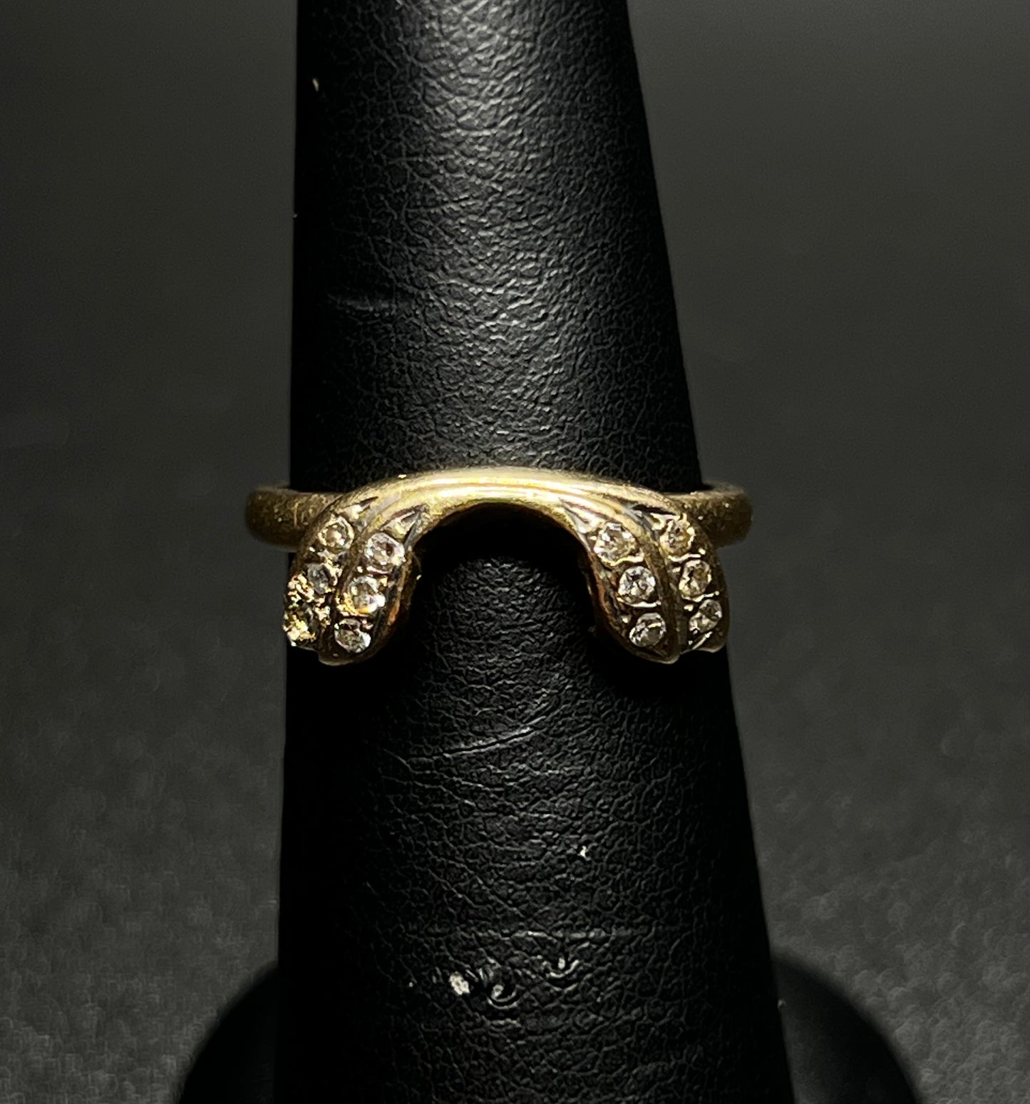 14Kt Gold Horseshoe Diamond Ring