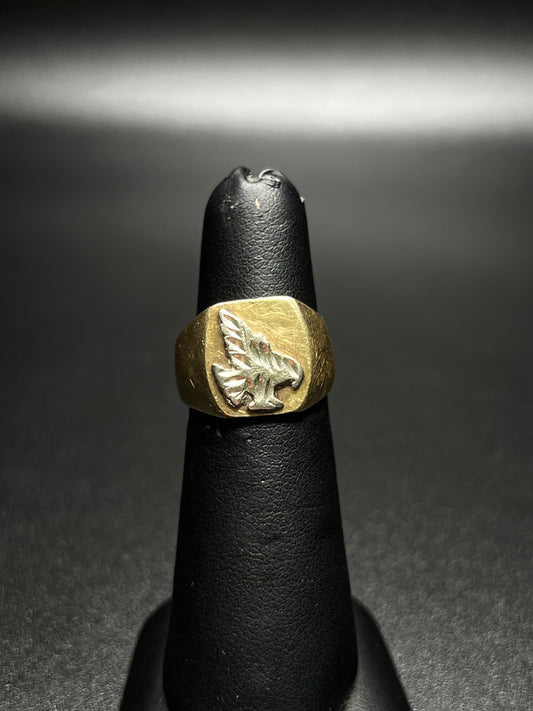 10Kt Gold Eagle Ring