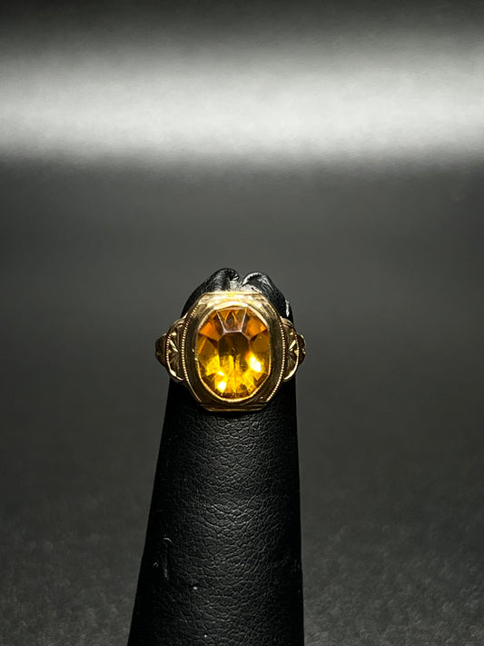 10Kt Gold Round Citrine Ring