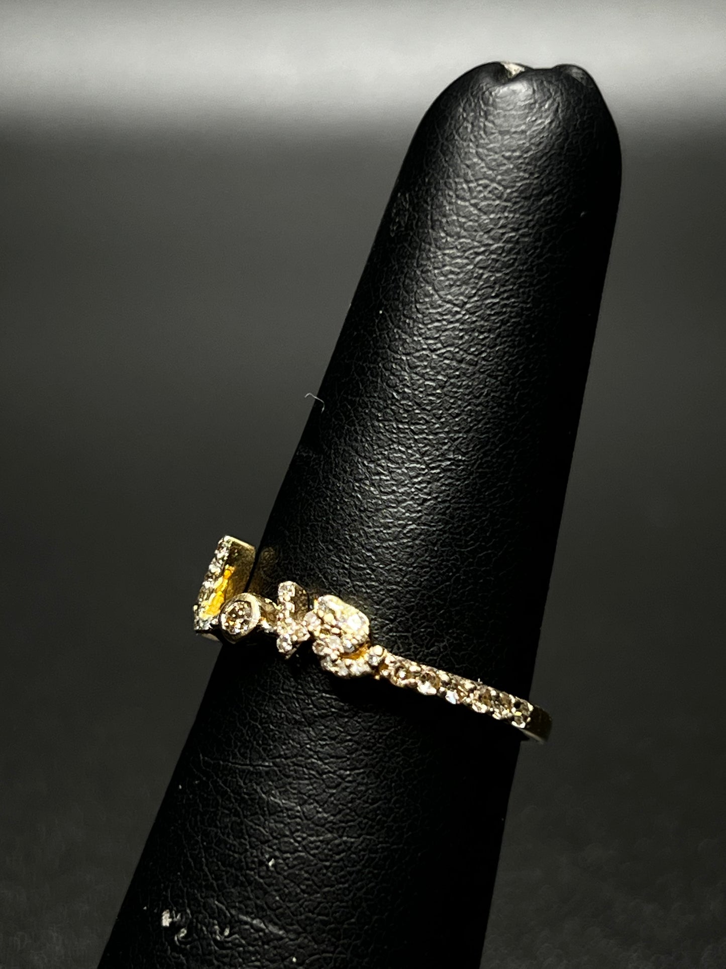 10Kt Gold Diamond Love Ring