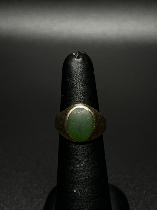 14Kt Gold Nephrite Ring