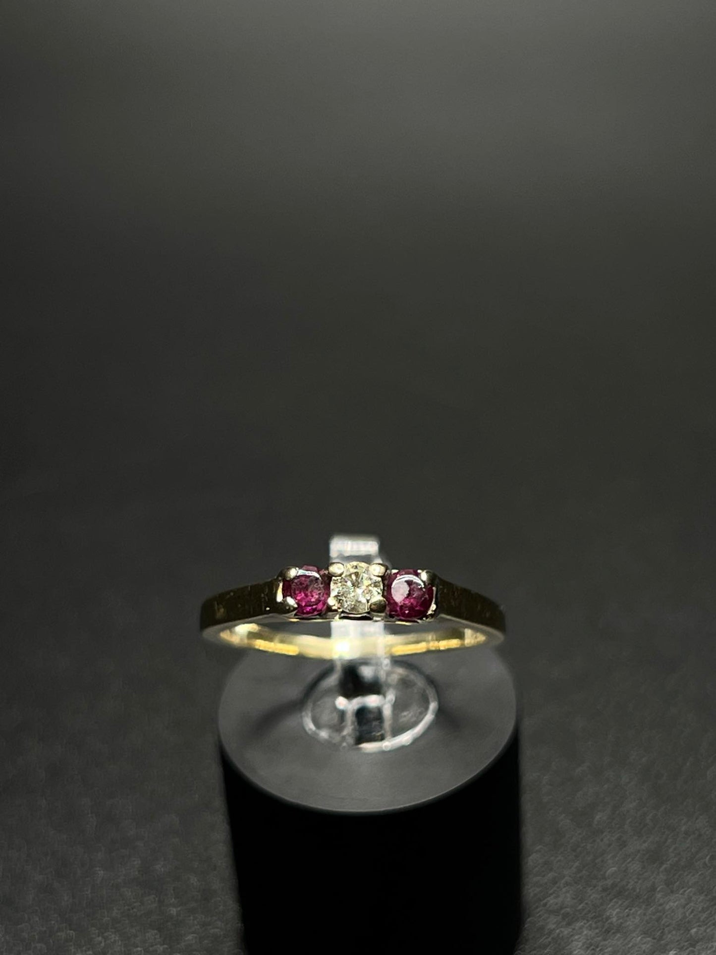 14Kt Gold Diamond Amethyst Ring