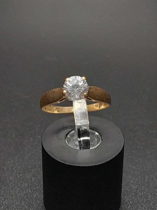 10Kt Gold CZ Solitaire Ring