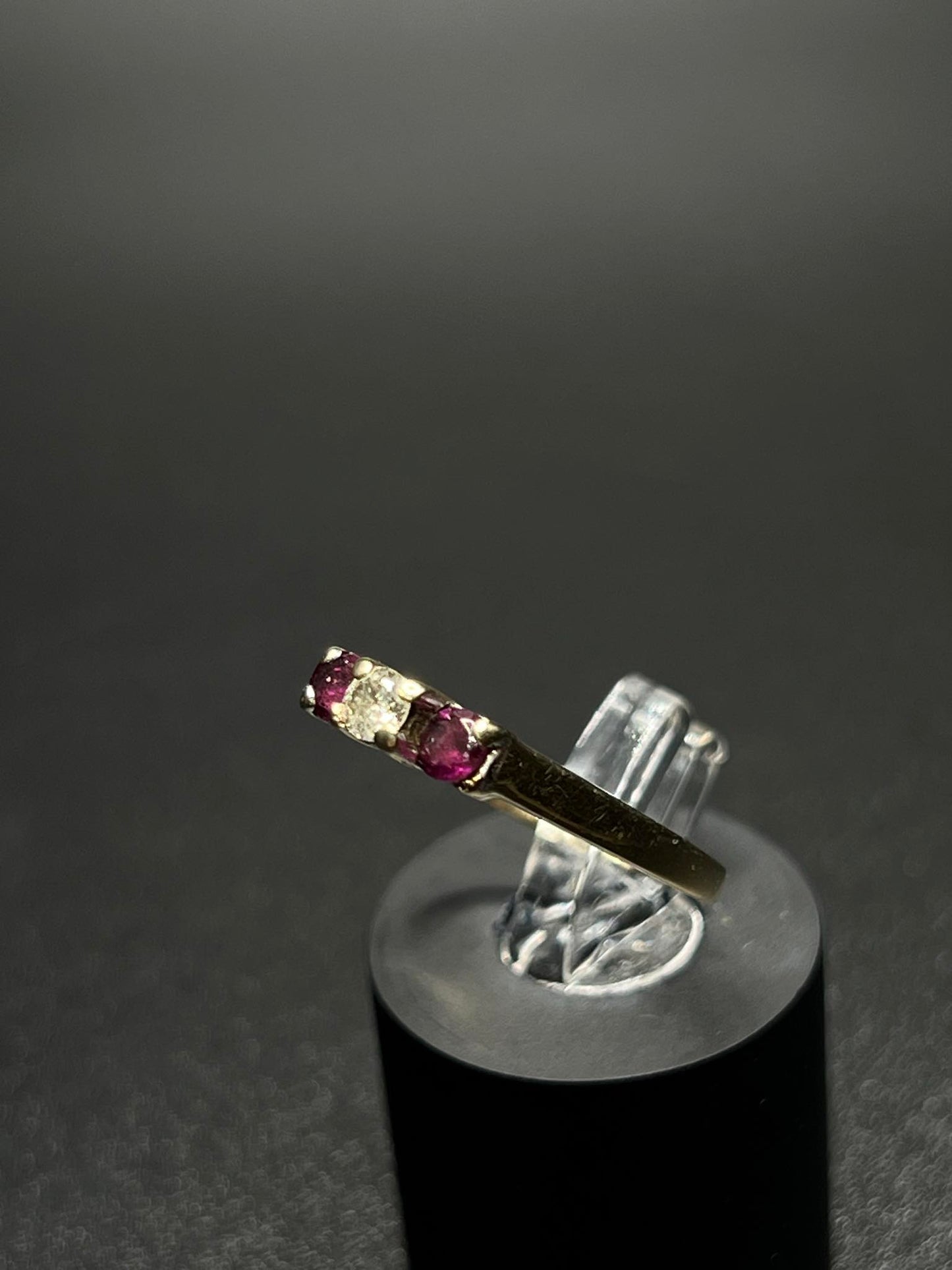 14Kt Gold Diamond Amethyst Ring