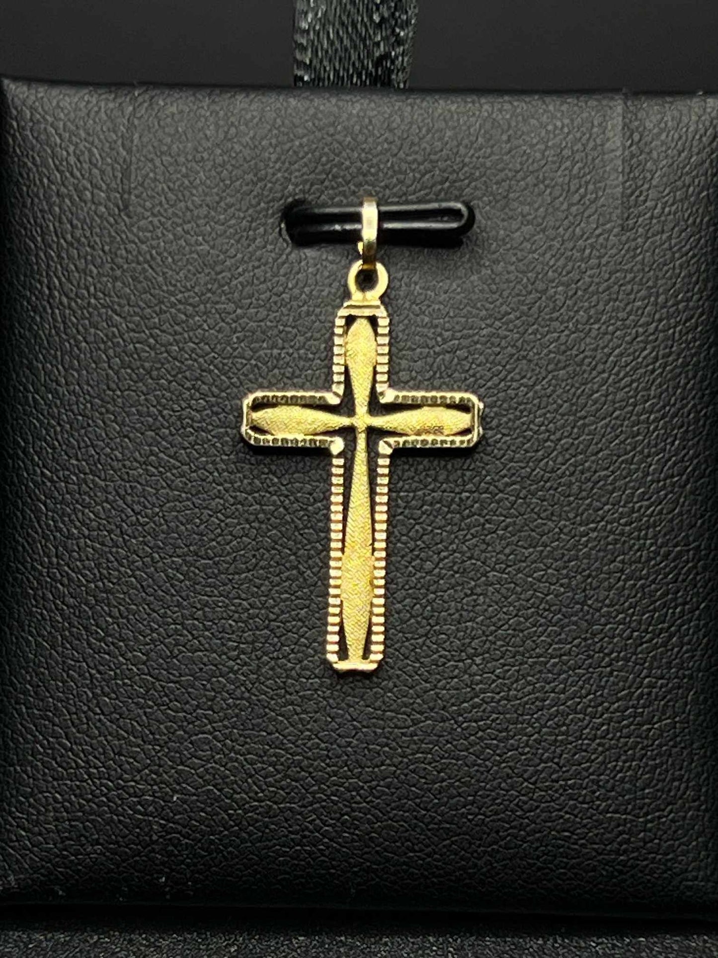 10Kt Gold Cross Pendant