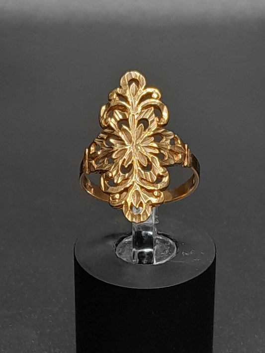 10Kt Gold Flower Ring