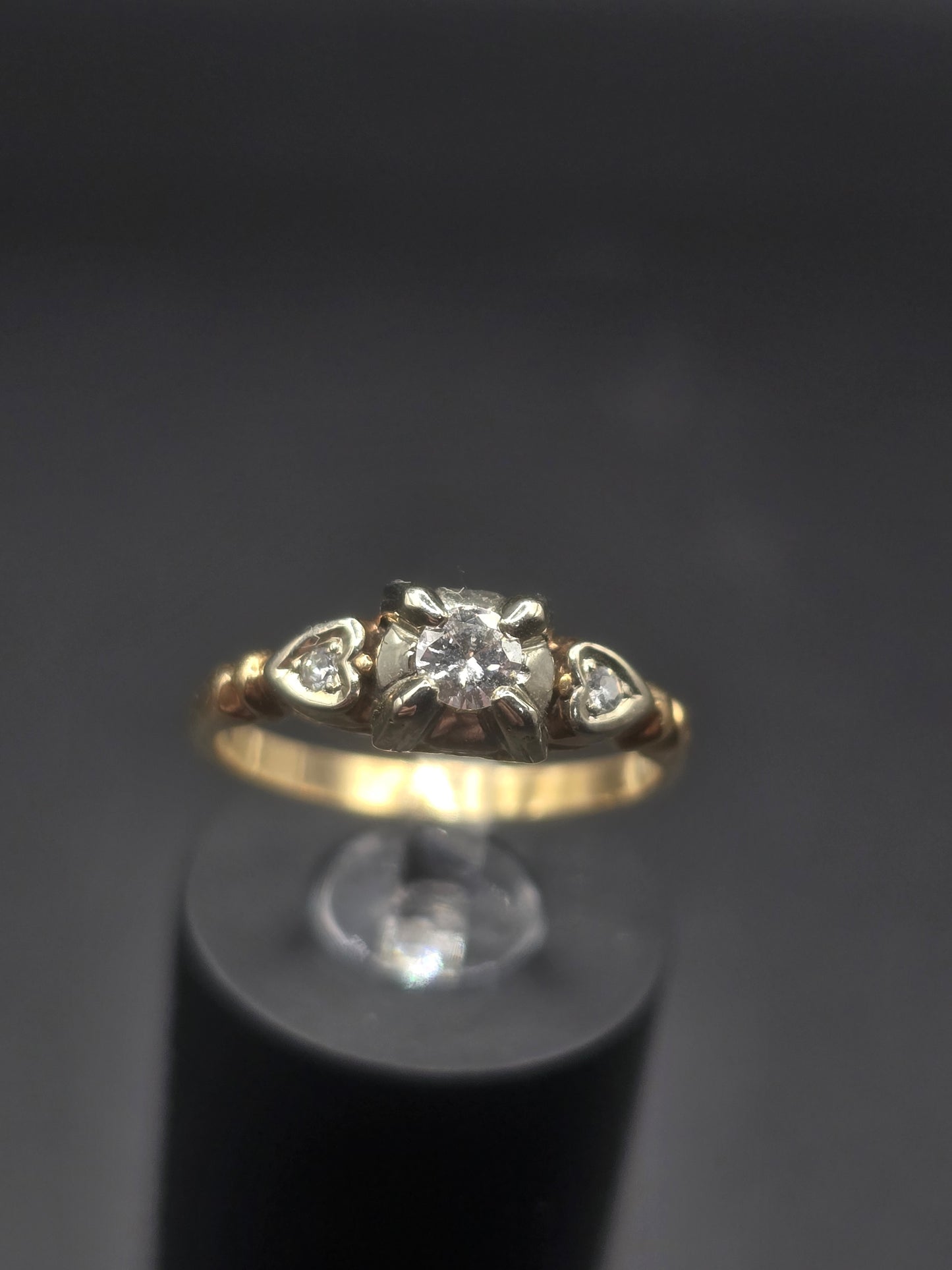 10Kt Gold Solitare Diamond Ring