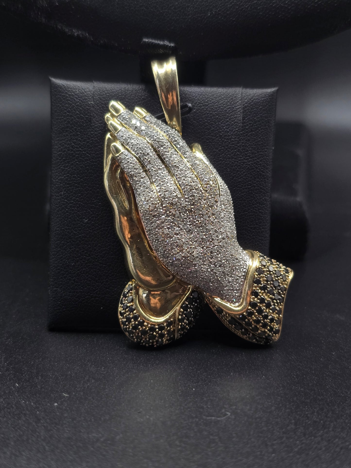 10kt Gold Diamond Prayer Hands