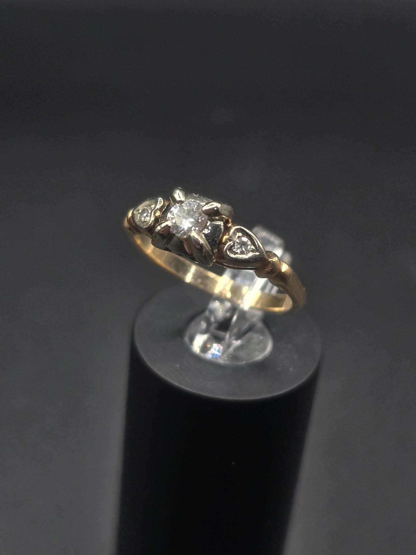 10Kt Gold Solitare Diamond Ring