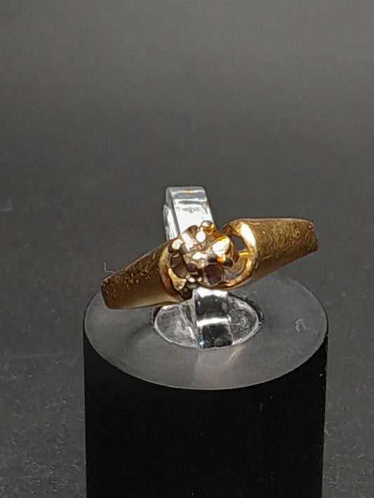 14Kt Gold Diamond Ring