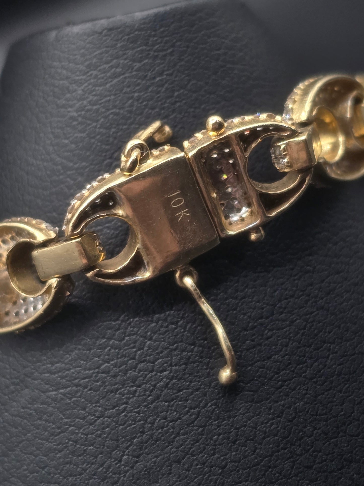 10kt Gold 7.5" 8MM Diamond Braclete