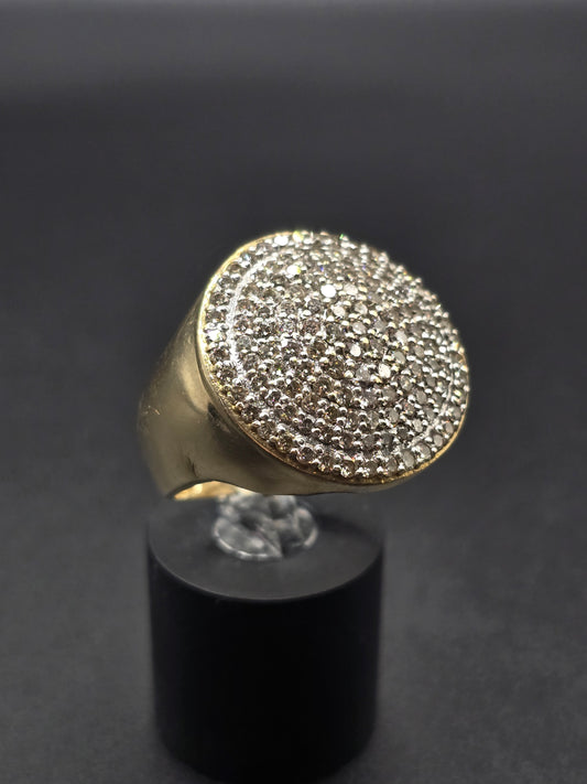 10kt Gold Diamond Circle Ring
